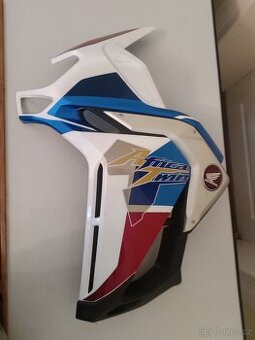 Crf 1100 africa twin boční plast levý