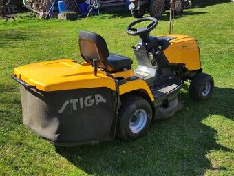 Traktůrek na sekání