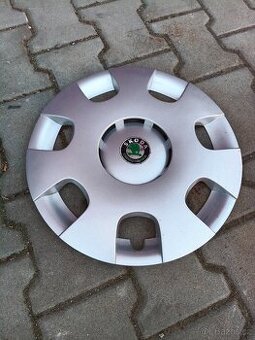 Poklice Škoda Fabia l. 14" Pouze jeden kus