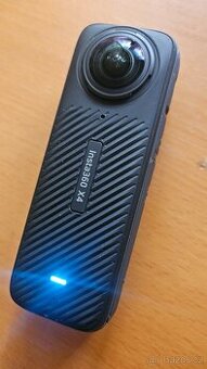 Insta360 X4