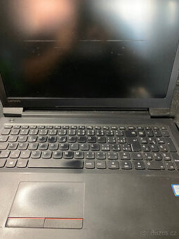 Lenovo V310 na díly - úklid skladu