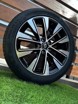 Alu kola 5x114.3 r19 s pneu (ten)