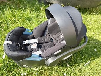 Cybex Aton 5 + základna po jednom dítěti, málo používaná