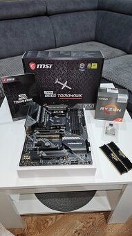 AMD Ryzen 7 5800X3D / MSI MAG B550 / Corsair 32GB DDR4