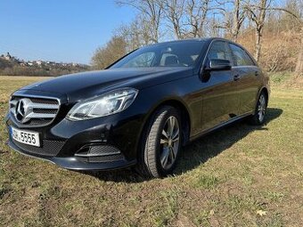 Mercedes-Benz E 220 Bluetec - 1