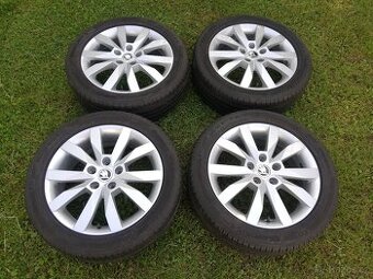 alu Škoda Octavia 3,letní 205/50/17 Barum 7-8mm