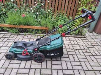 Prodám elektrickou sekačku zn. Parkside