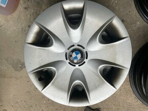 Kryty kol bmw r16