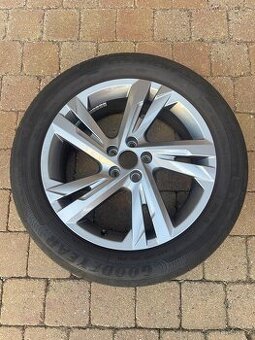 ALU Kola Volkswgen R17 + letní pneu Good Year 205/55 R17