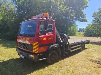 Odtahový speciál Mercedes 814L,nákladni 7.5t