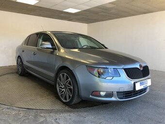 ŠKODA SUPERB 3.6 V6 FSI 4X4