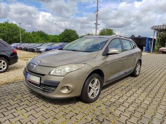 RENAULT MEGANE III 1.6 16V COMBI,KLIMA,ALU,AUX,CD