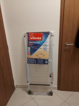 Sušák na prádlo – nový, nepoužitý.