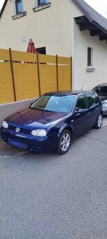 Volkswagen golf 1.6 77kw najeto 198... tisíc