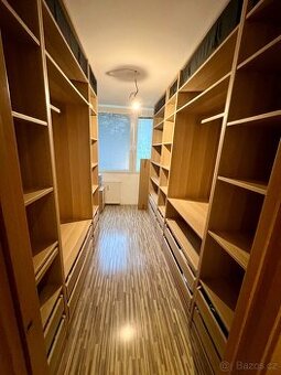 Šatní systém IKEA PAX