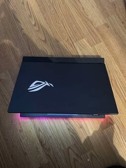Prodám ASUS ROG Strix G15 (G513)
