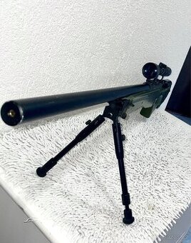 Airsoftová sniper L96
