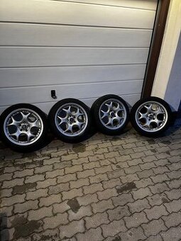 R17 5x108