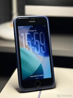 IPhone SE (2020) 64 GB.