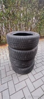Zimní pneu 185/55R15