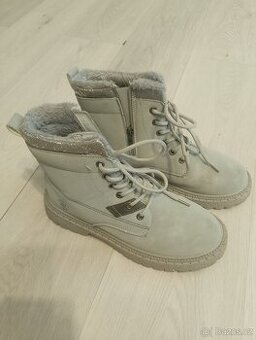 Zimní boty 38