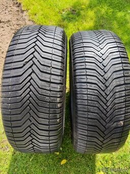 2 celoroční pneumatiky Michelin 235/55/19