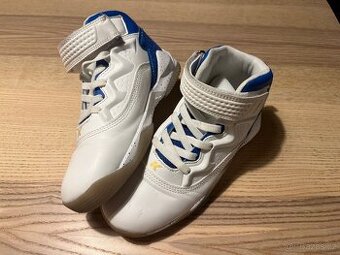 Chlapecké sportovní boty Kensis