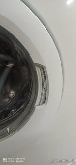 Prodám pračku značky Zanussi. Pračka je plňe funkčni.. j