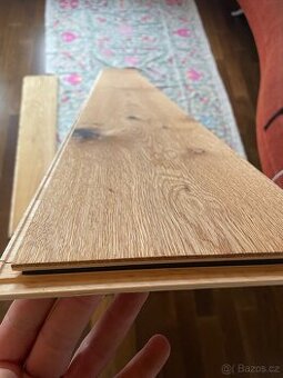 Třívrstvá dubová podlaha