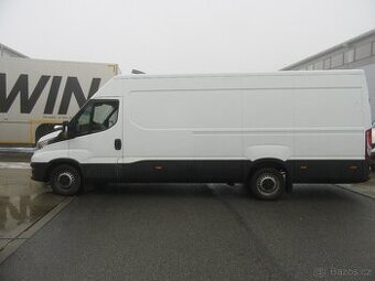 IVECO DAILY 2.3 115kw r.v.2022 nový v čr.po 1.maj.DPH