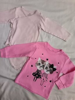 Nové tričko a body vel 68