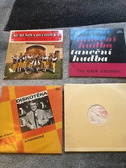 Gramofonové desky, vinyly 40kusů