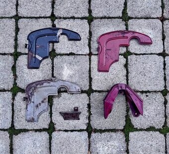 Jawa CZ 250 350 kyvacka pulhuben - poličky