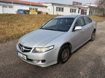 Prodám Honda Accord 2.0i-vtec 114kw r.v.2011