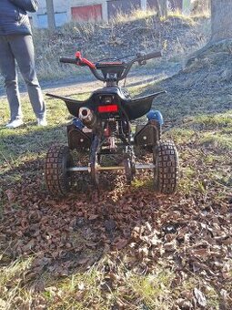 Dětská benzínová čtyřkolka 50 ccm