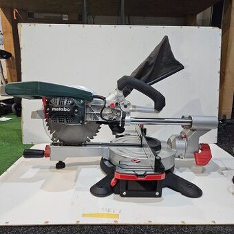 Metabo KGS 305 M pokosová pila s pojezdem