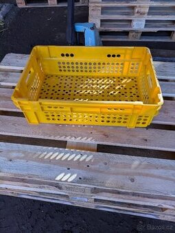 Plastové přepravky