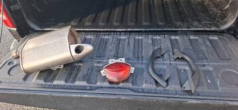 KAWASAKI VERSYS 650  VÝFUK