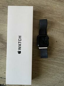 Apple Watch SE 44mm (2022)