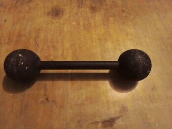 činka retro - 3,5 kg, jednoručka - 1