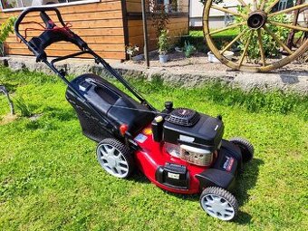 MTD Pro ADVANCE 53 SPKV HW motor Kawasaki