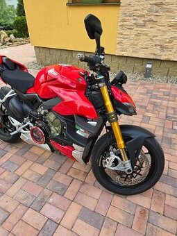 Ducati streetfighter V4S