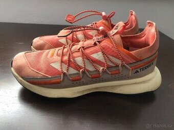 Adidas terrex 38,5