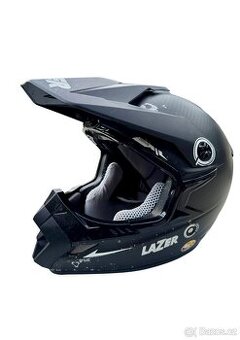 Lazer MX8 X-line Black Carbon, velikost S