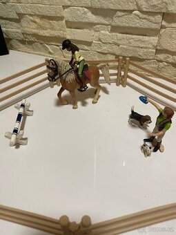 Schleich jezdkyně - 1