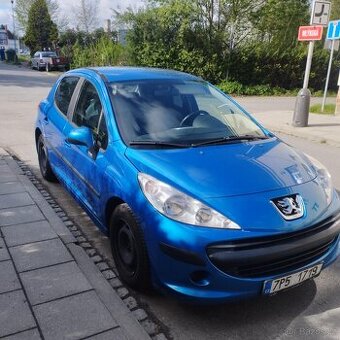 PRODAM PEUGOT 207 1.4 benzín