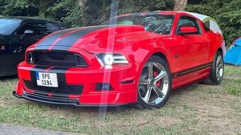 FORD MUSTANG GT 5.0 2013 /Manuál/