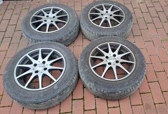 Kola Renault Clio + letní pneu 185/65R15