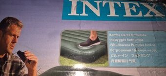 Nafukovací postel