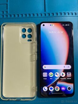 Realme 8 (popis)
